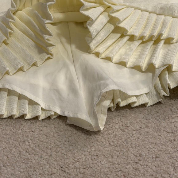 NWT Lioness Double Ruffle Mini Skort - Picture 6 of 8